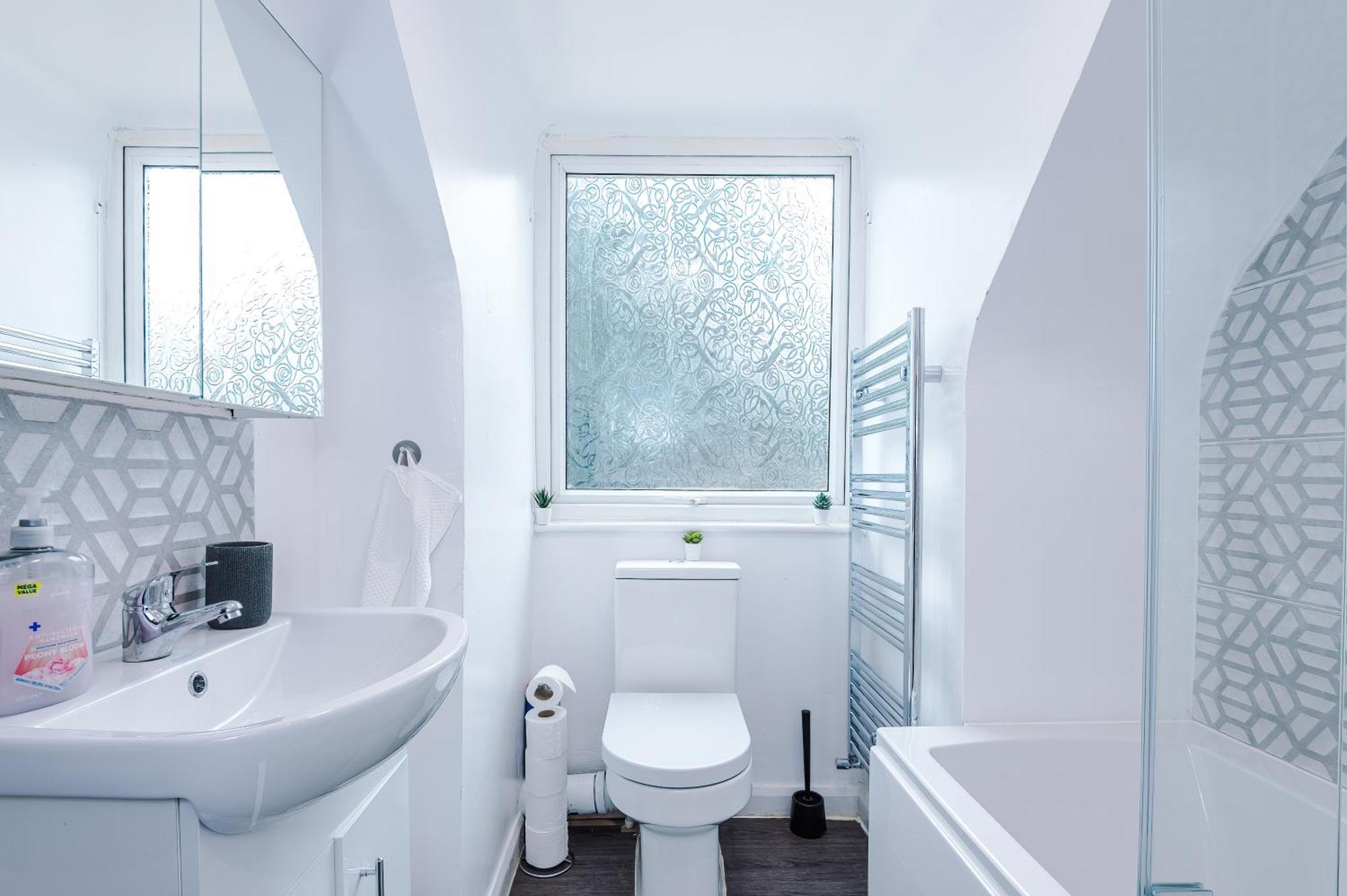 Comfort Place - 3 Bedroom House In Chester - Sleeps 6 Eksteriør bilde